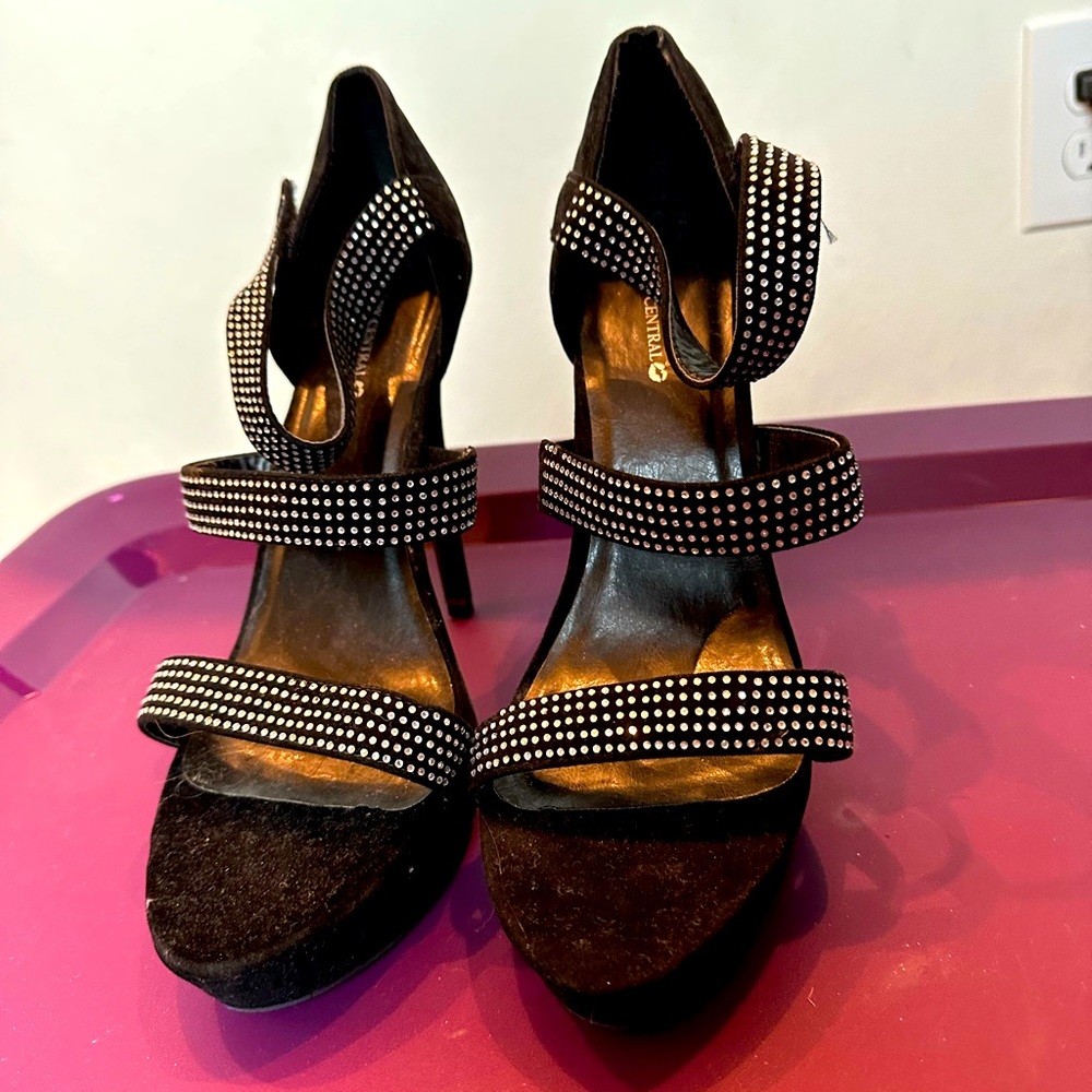 Body Central High Heels